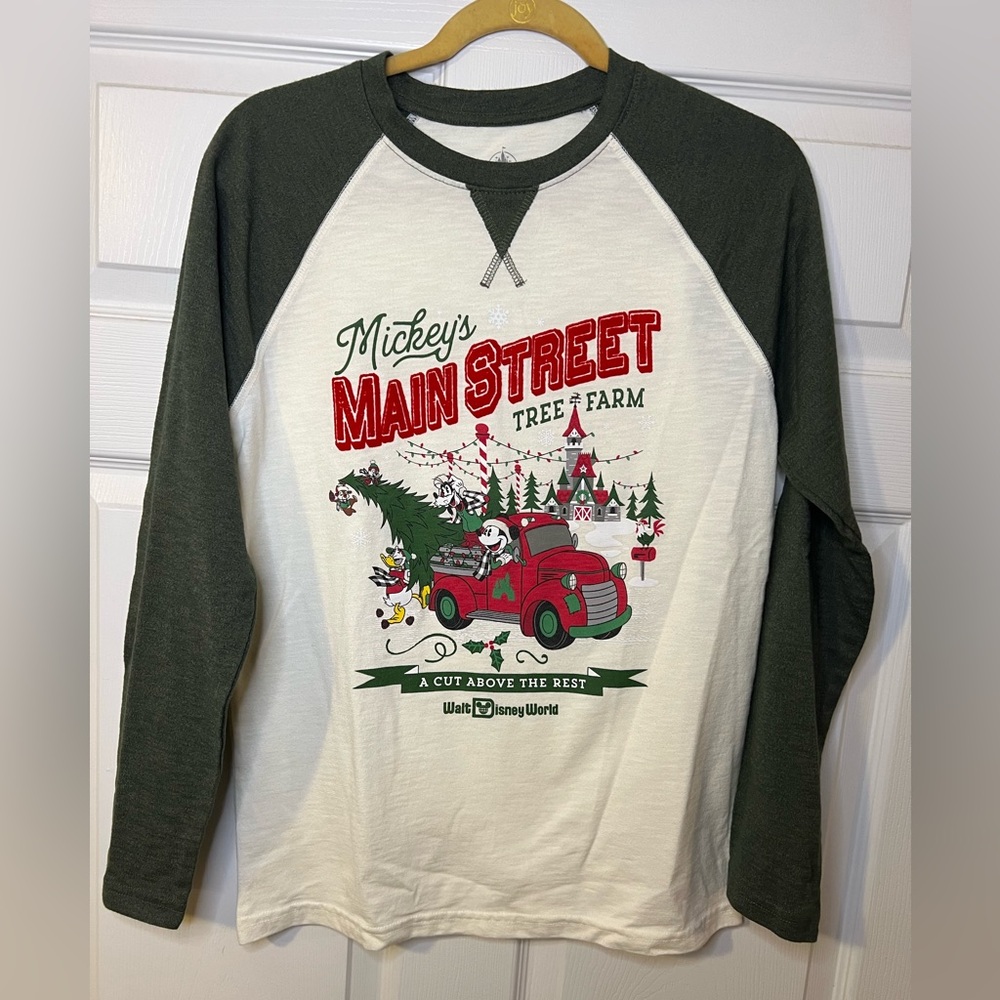 Disney Parks S Mickey’s Main Street Tree Farm Christmas T Shirt Top Ringer Tee